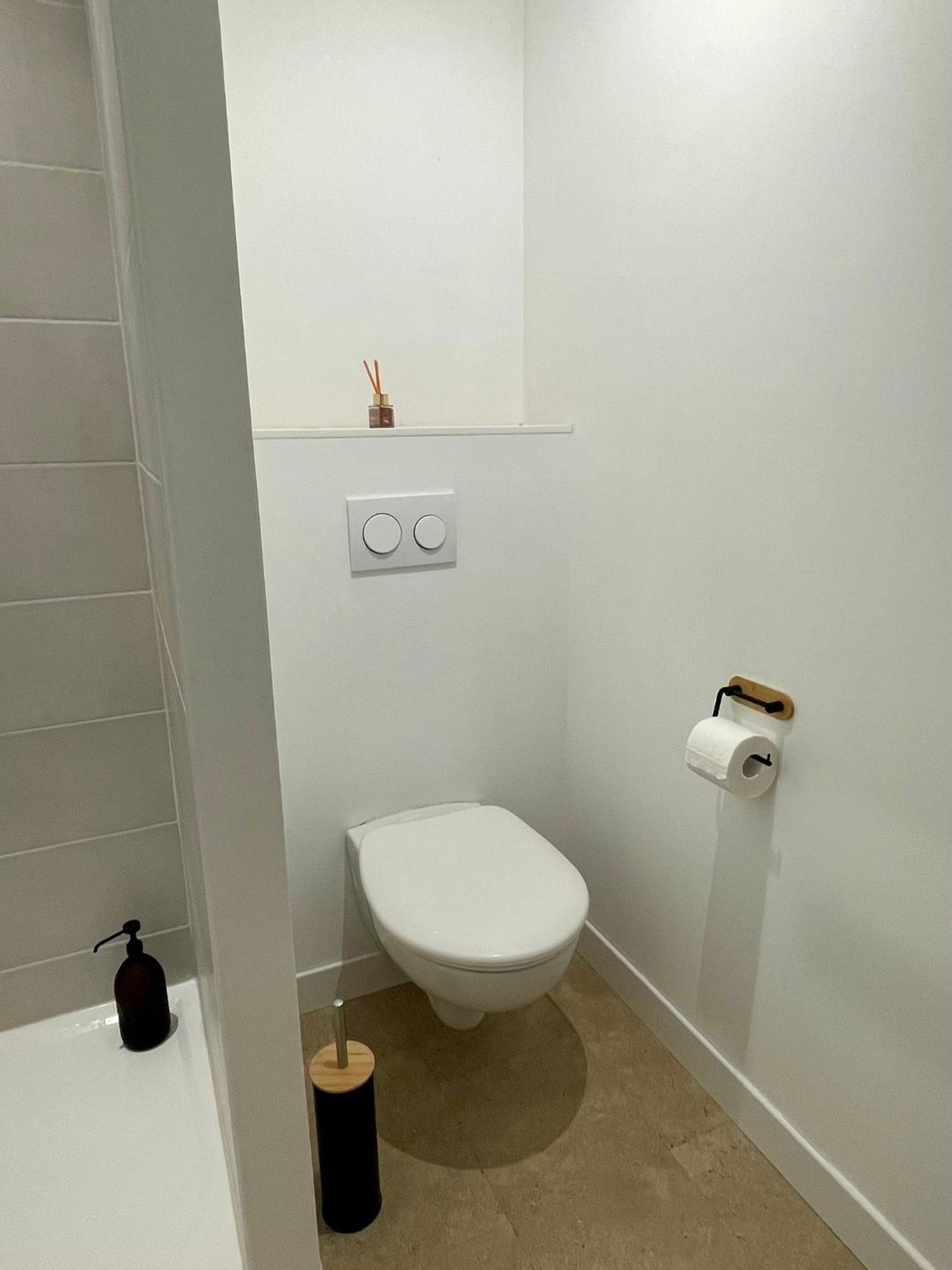 Appartement A La Campagne LʼIsle-sur-la-Sorgue المظهر الخارجي الصورة