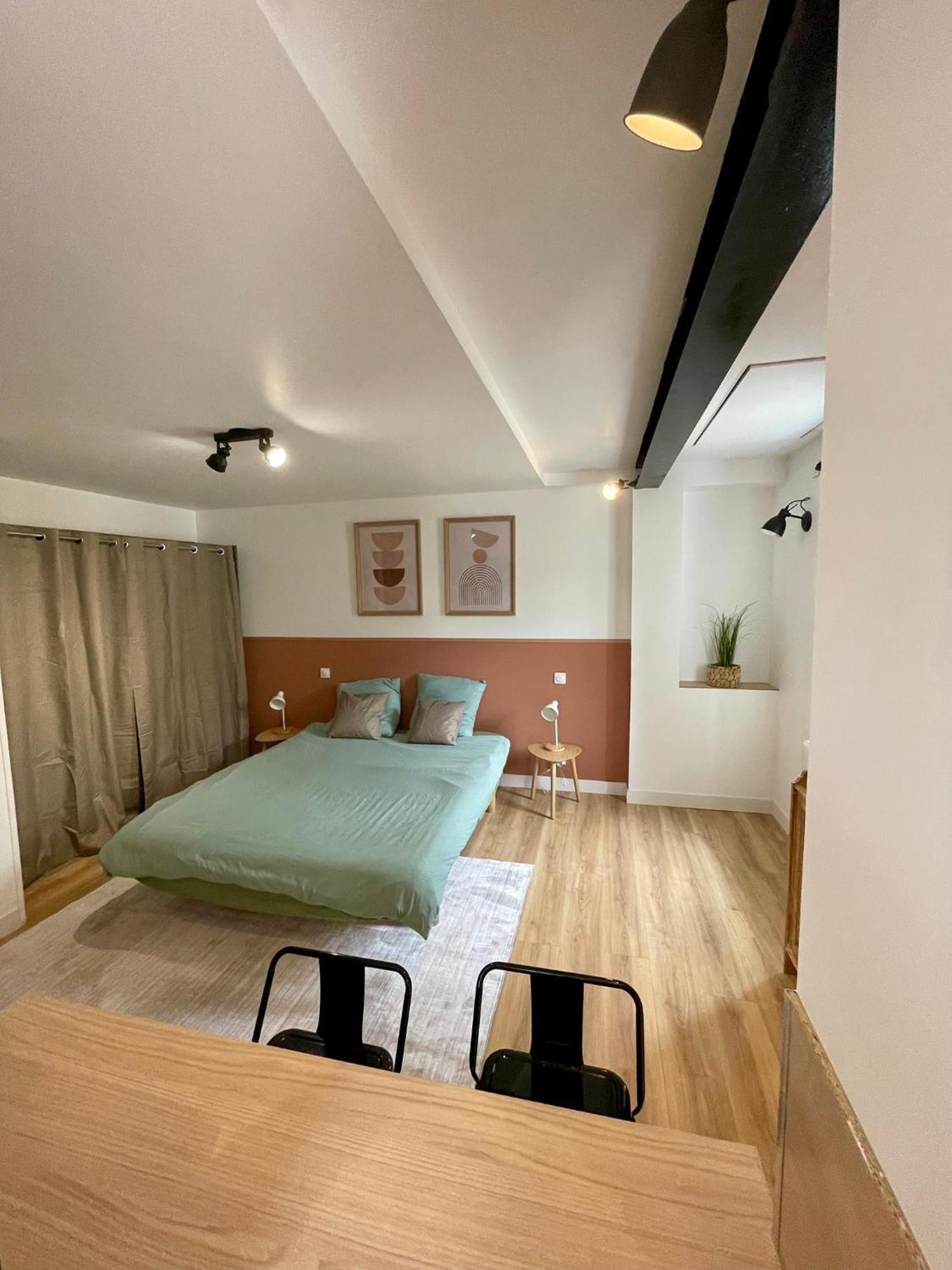 Appartement A La Campagne LʼIsle-sur-la-Sorgue المظهر الخارجي الصورة